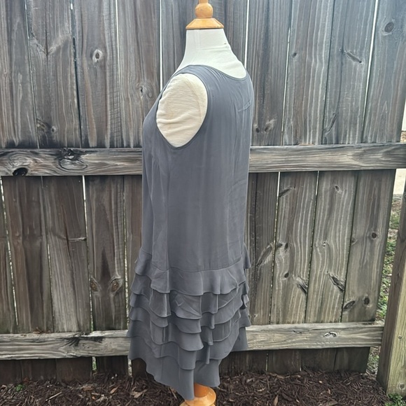 Garnet Hill Gray 100% Silk Soft Tiered Ruffle Sleeveless Slip Tank Dress size 8 - Picture 3 of 7